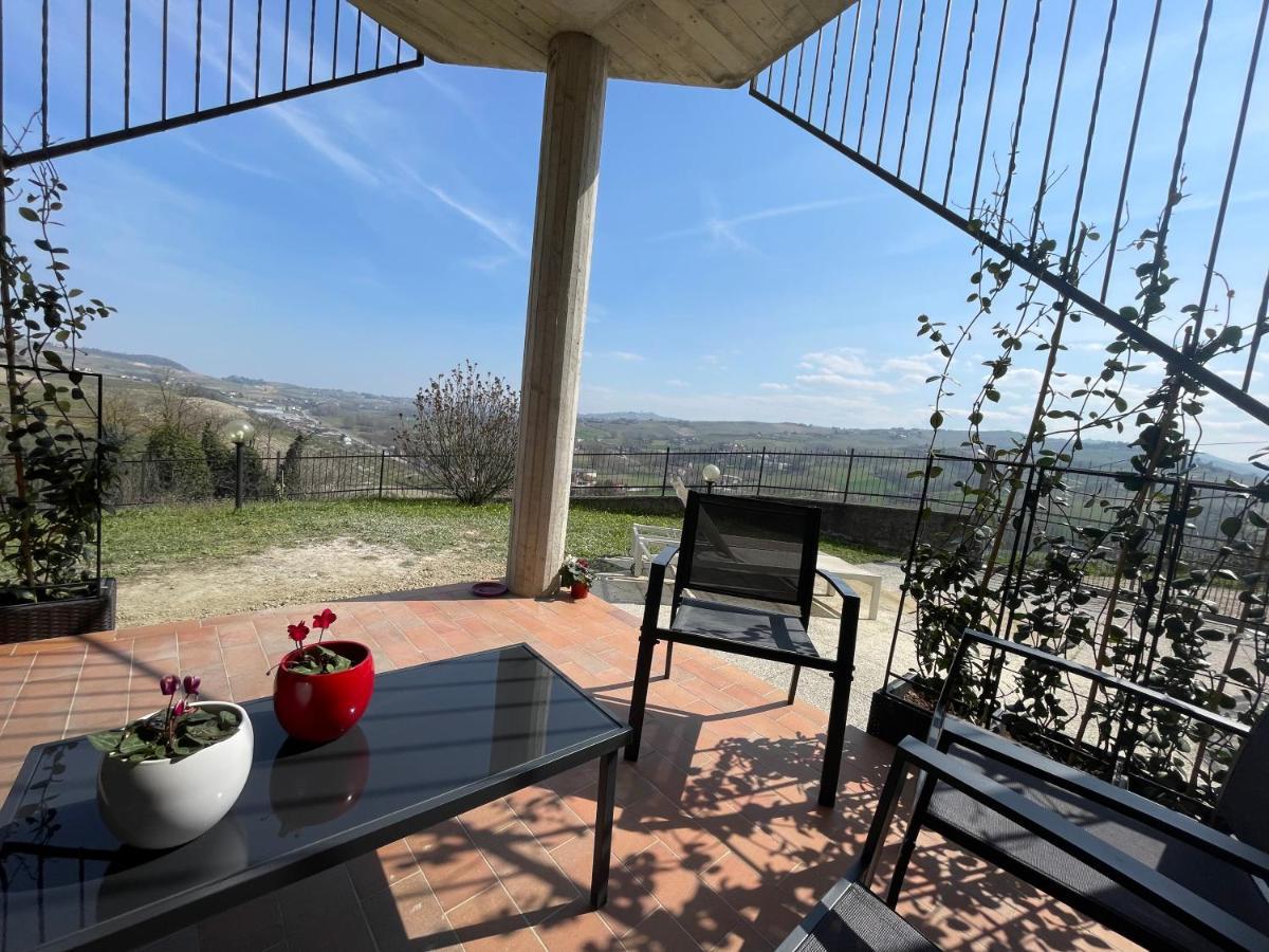 Maison Younesco - Villa Indipendente Exclusive Castagnole delle Lanze Exterior photo
