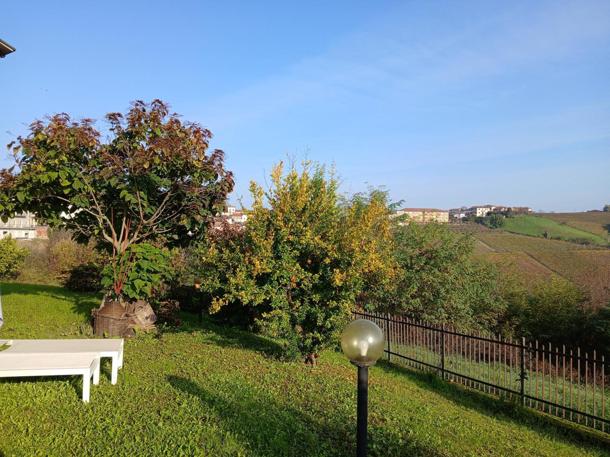 Maison Younesco - Villa Indipendente Exclusive Castagnole delle Lanze Exterior photo